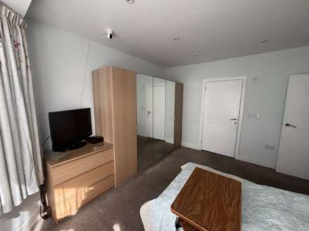 East Meade, Manchester, Image 7