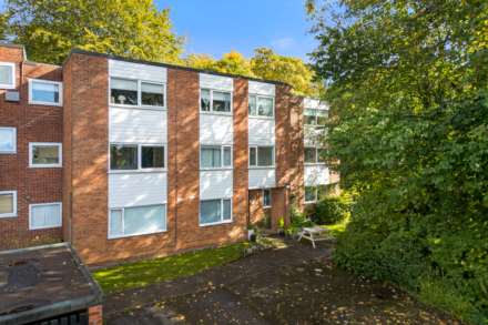 Moor End Court, Salford