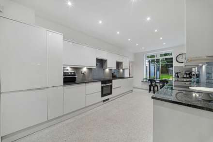 Park Road, Prestwich, Image 11