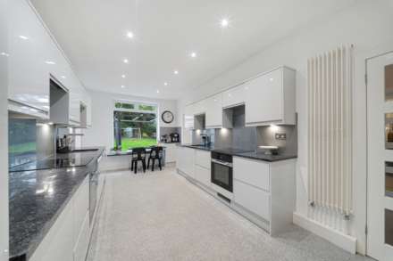 Park Road, Prestwich, Image 12