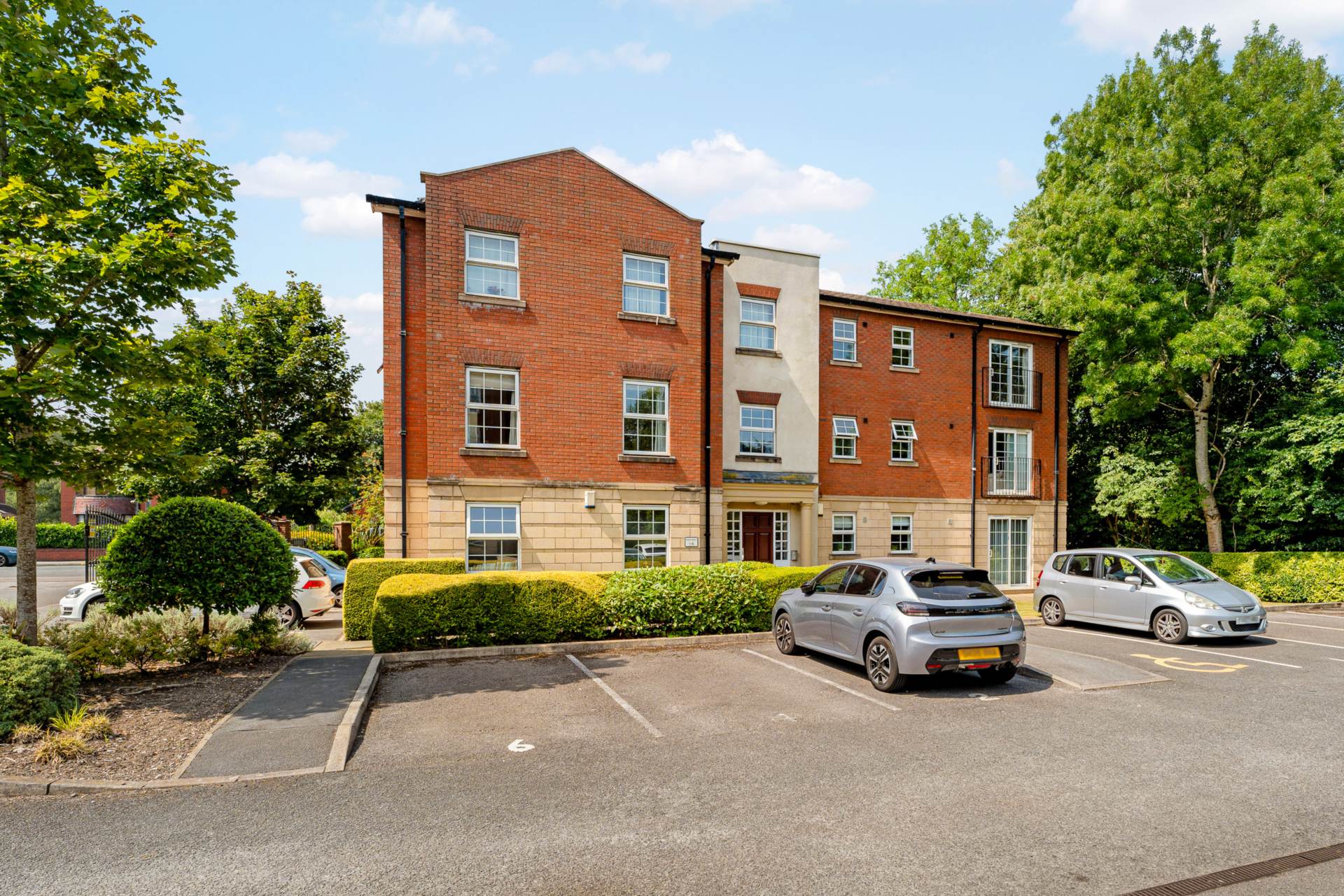 Wentworth Court, Whitefield, Image 2
