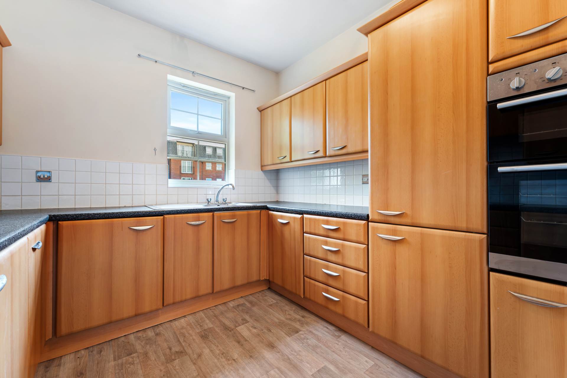 Wentworth Court, Whitefield, Image 6