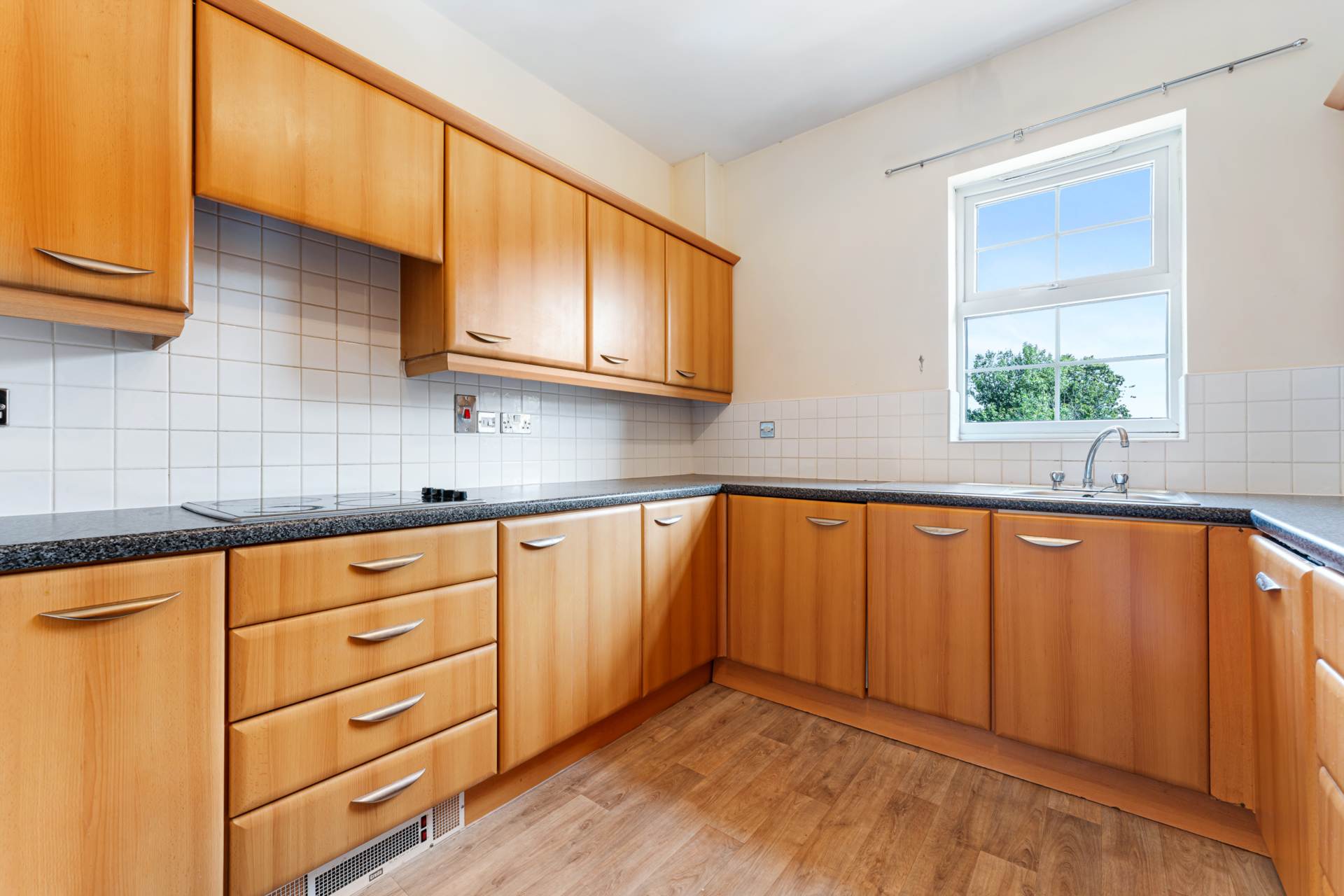 Wentworth Court, Whitefield, Image 7