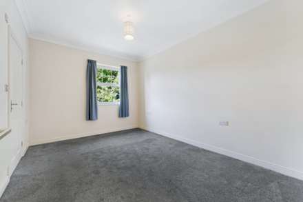 Wentworth Court, Whitefield, Image 8
