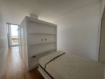 Abito, Salford, Image 12