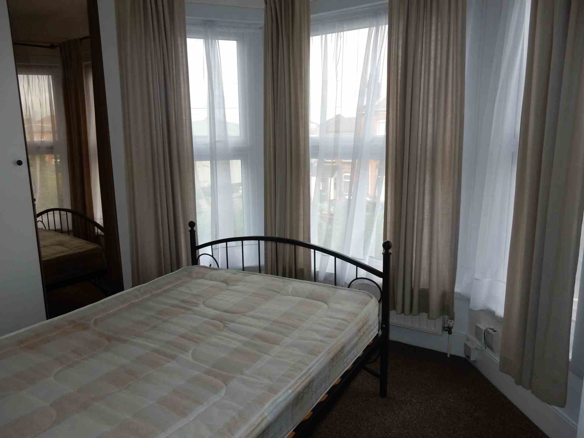 Property To Rent Eastwood Rd, Goodmayes Aura Residential (ID 100)