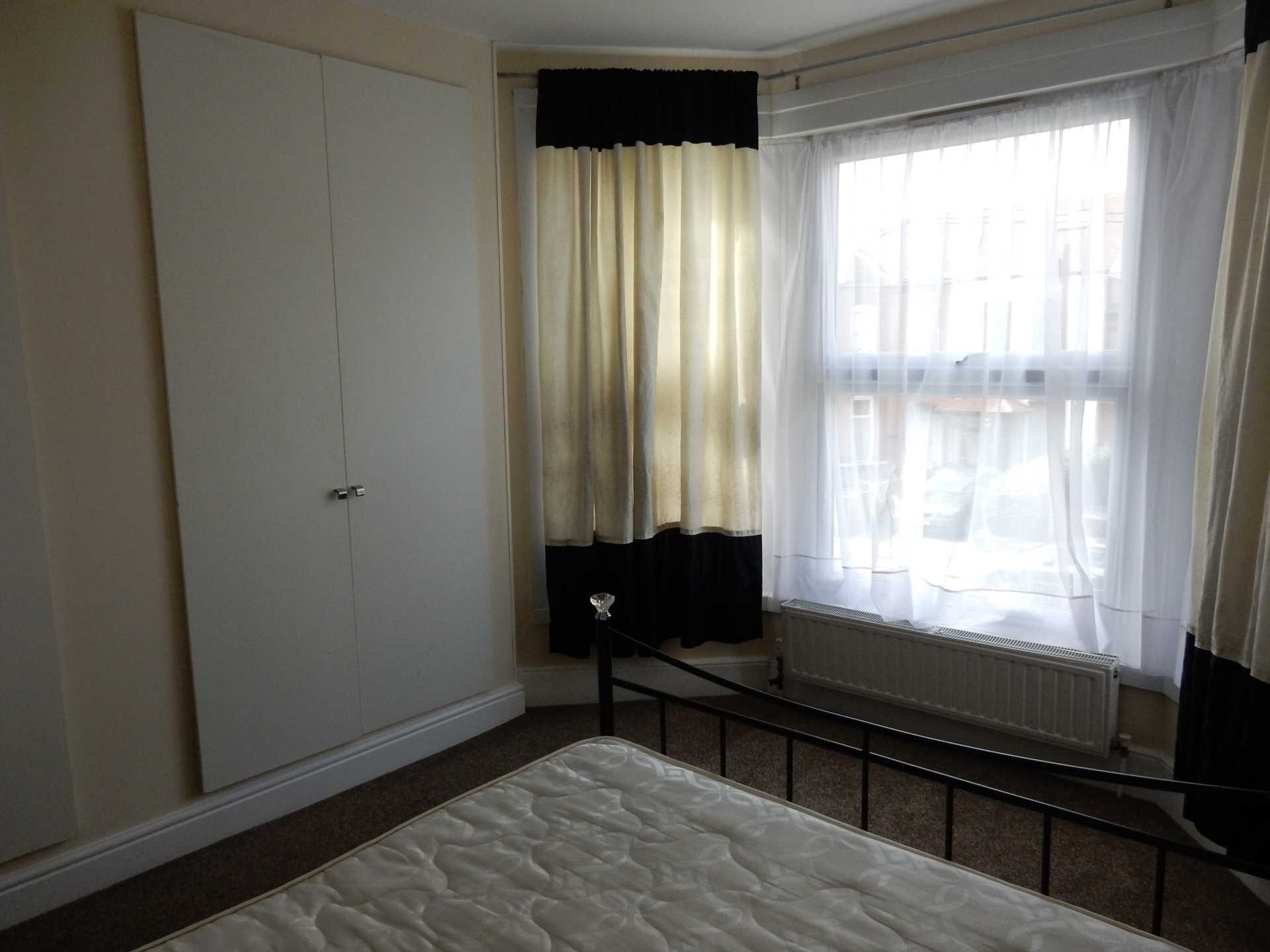 Property To Rent Eastwood Rd, Goodmayes Aura Residential (ID 100)