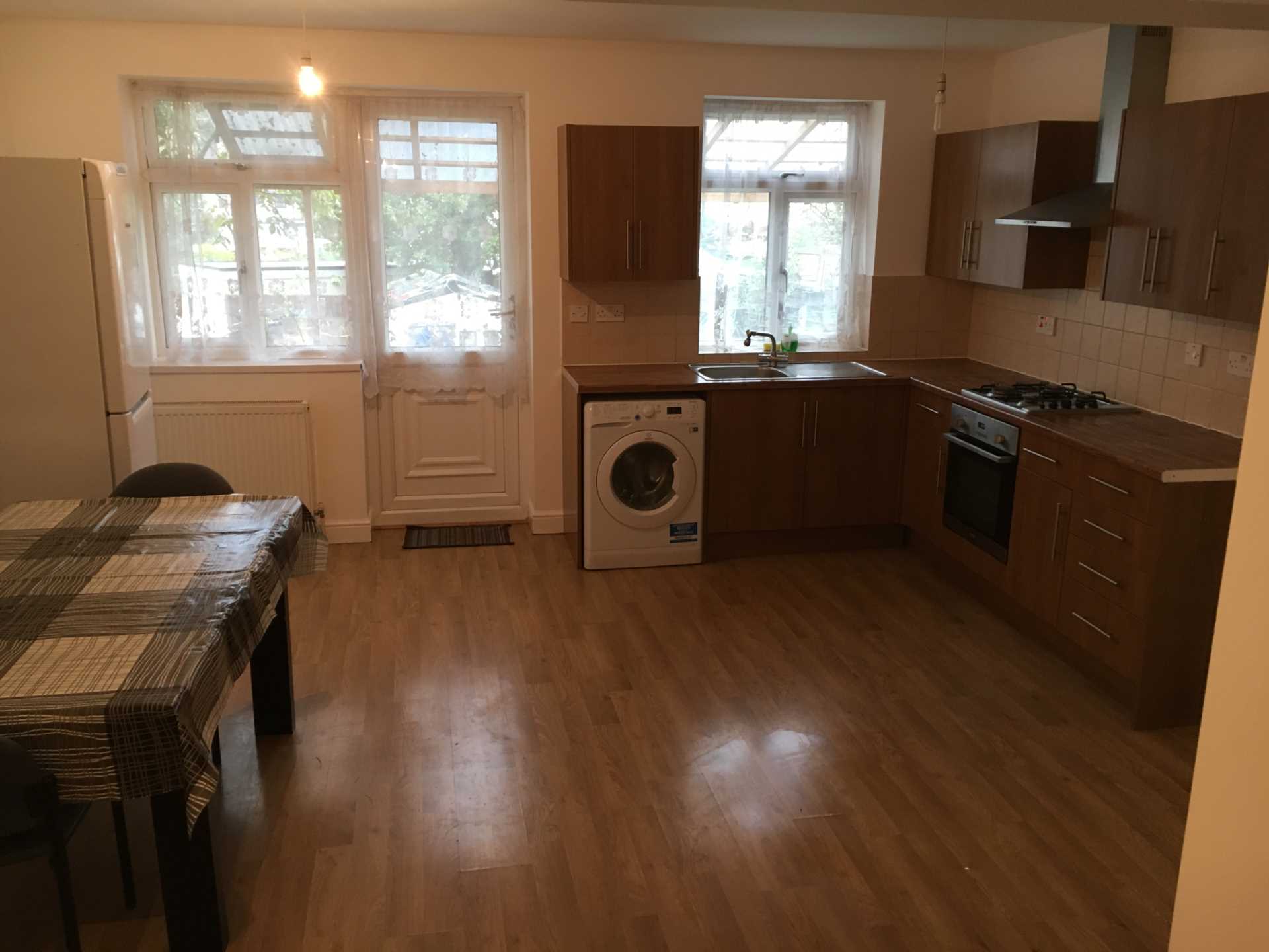 Property To Rent Wickham Lane, Thamesmead Aura Residential (ID 108)