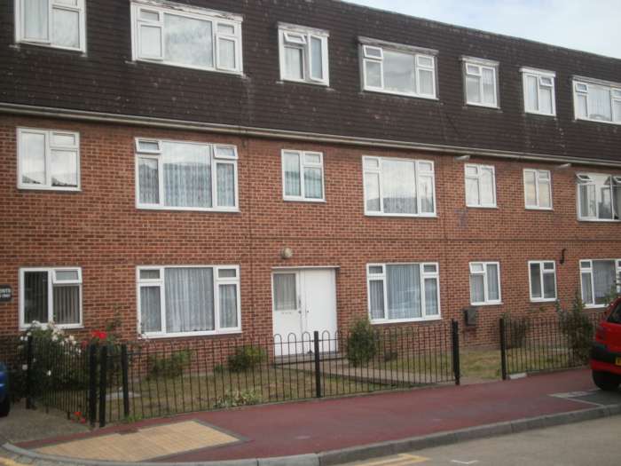 Norton Rd, Dagenham, Image 1