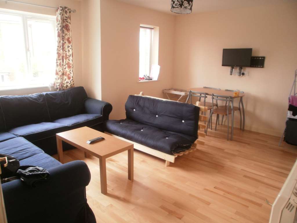 Property To Rent Lewis Way, Dagenham Aura Residential (ID 52)