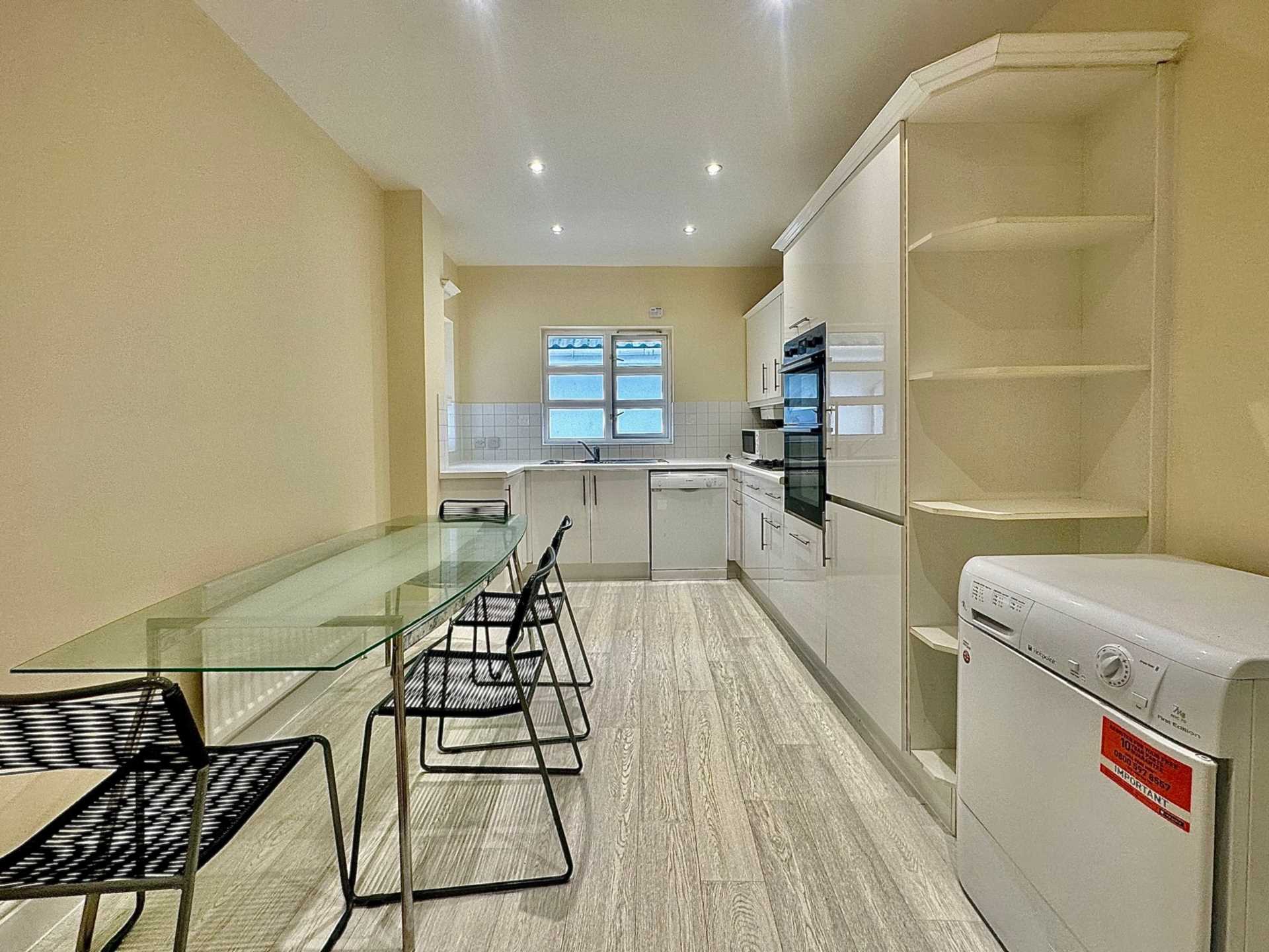 Sunningfields Road, Hendon, London NW4, Image 3