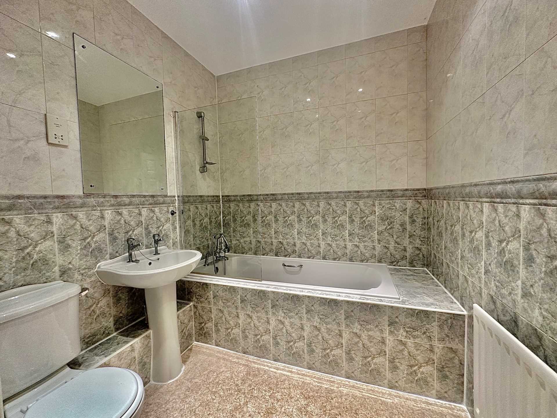 Sunningfields Road, Hendon, London NW4, Image 9