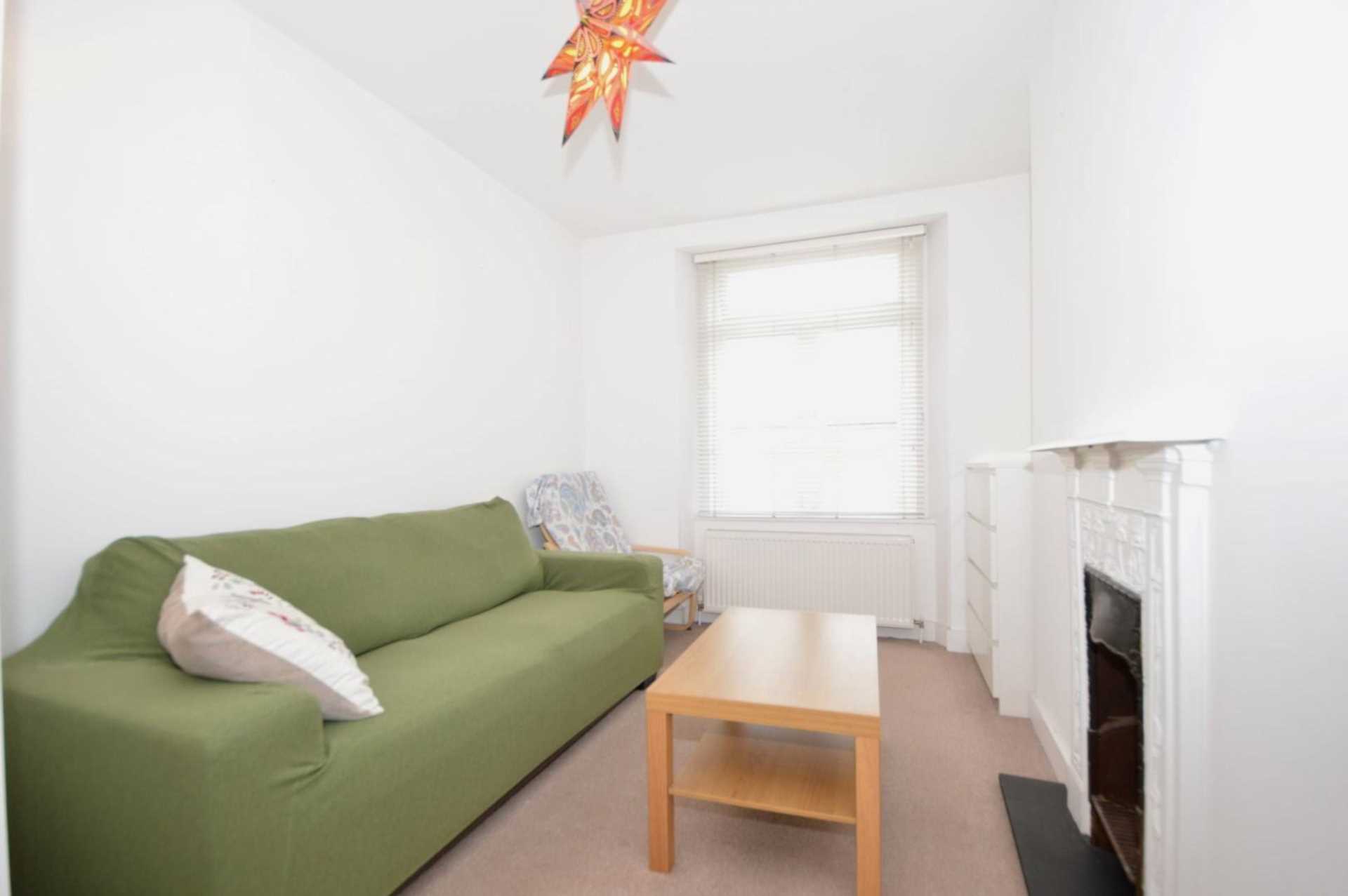 Caledonian Road, London N7, Image 1