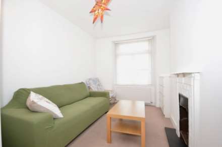 Caledonian Road, London N7, Image 1