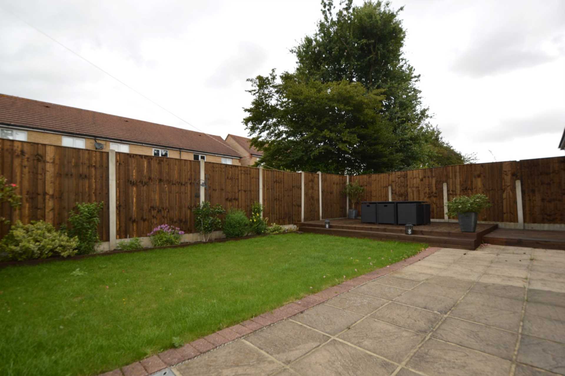 Keats Close, Chigwell IG7, Image 10