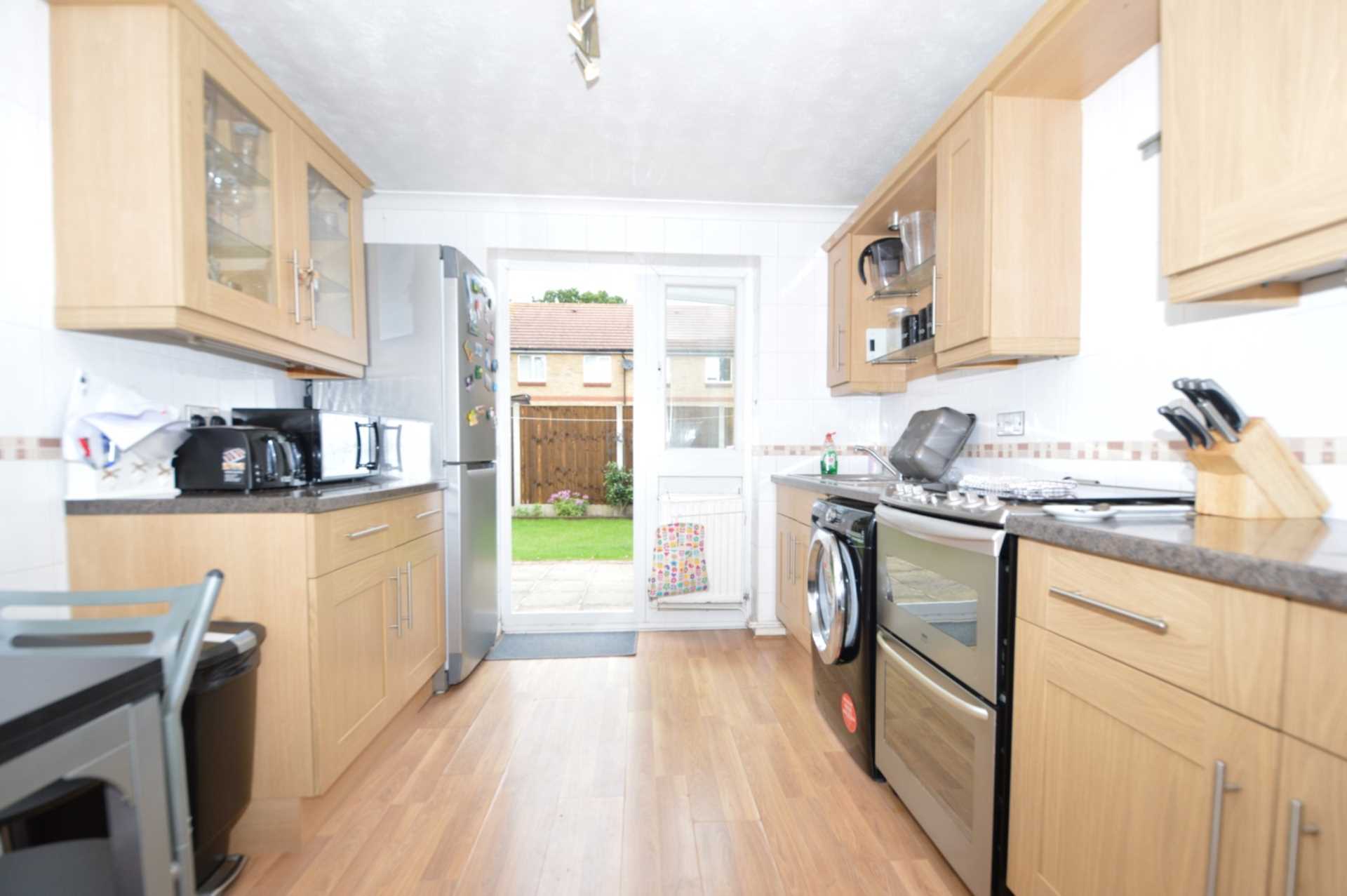 Keats Close, Chigwell IG7, Image 7