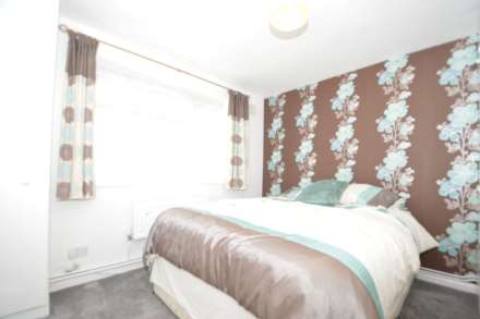 Keats Close, Chigwell IG7, Image 5