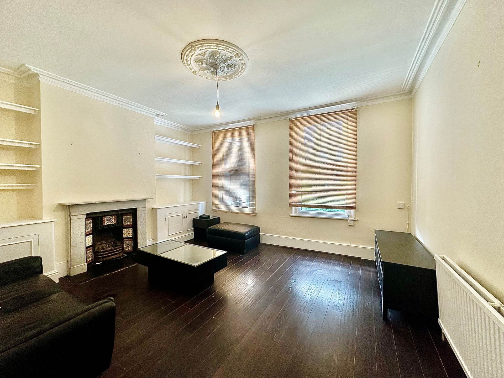 Holly Park Road, Friern Barnet, London N11, Image 2