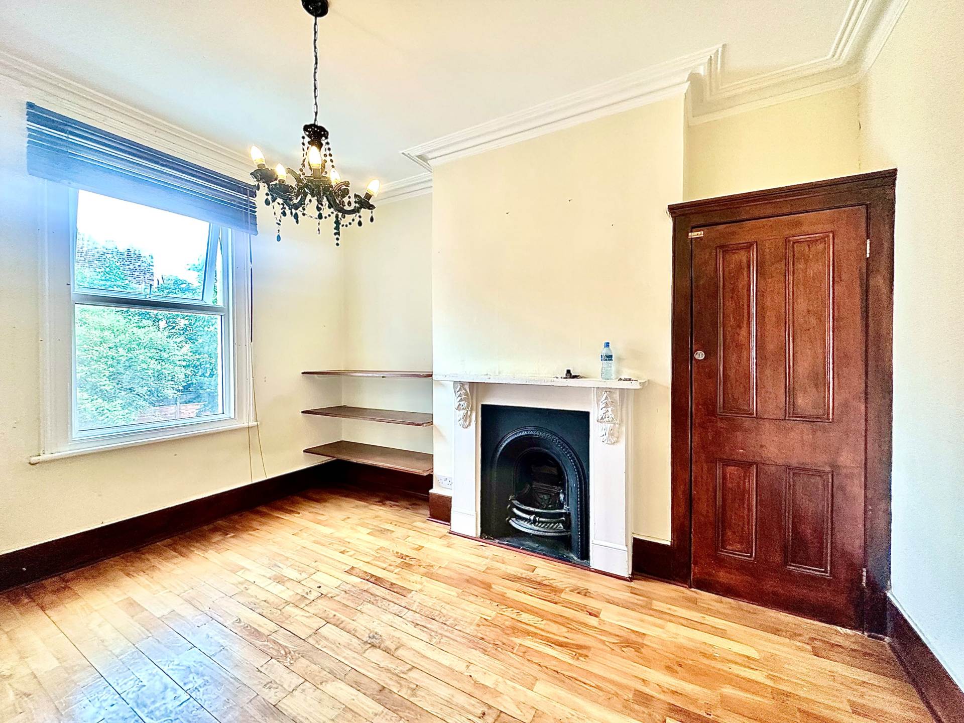 Holly Park Road, Friern Barnet, London N11, Image 3