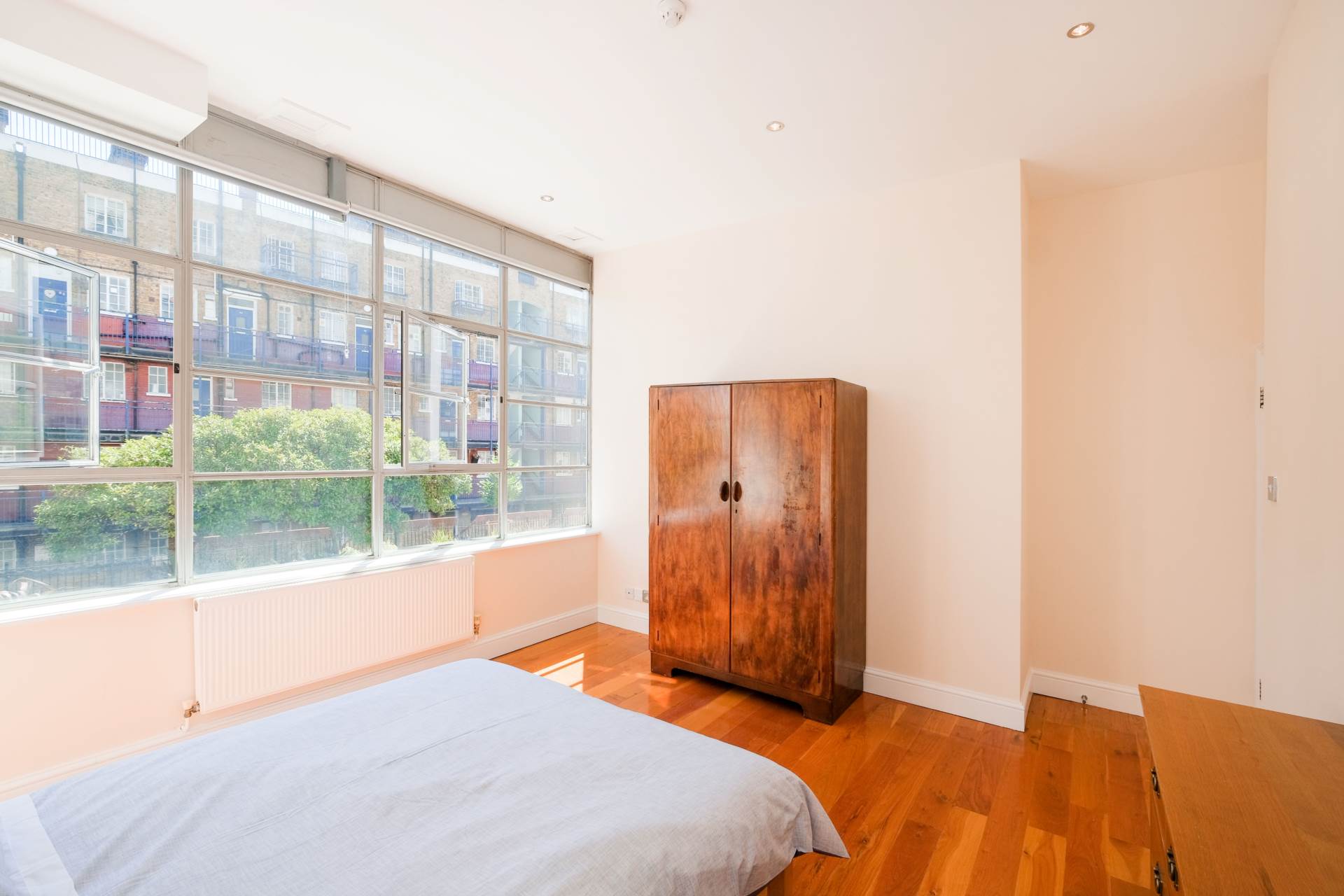 Shepherdess Walk, Islington London N1, Image 20