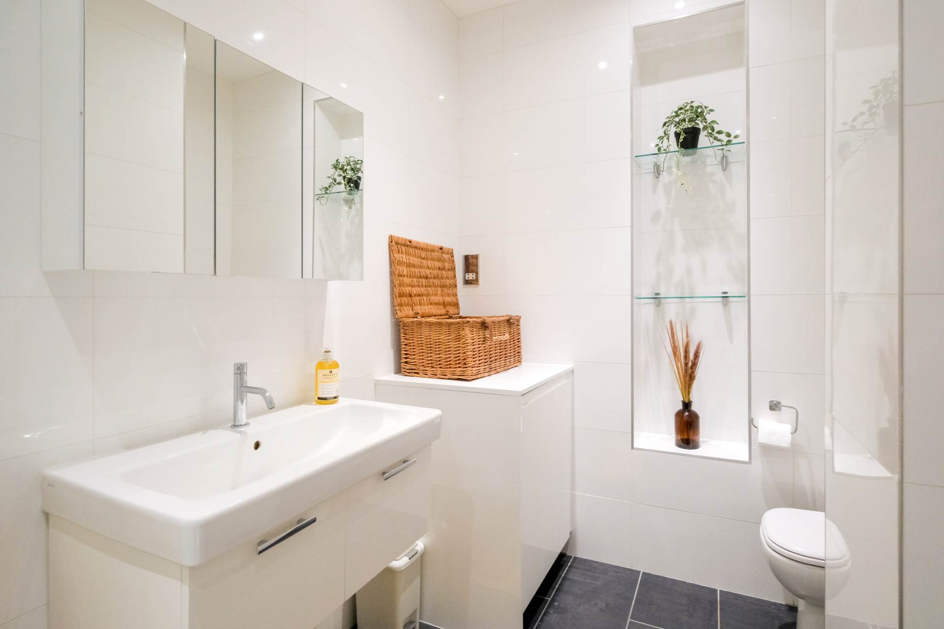 Shepherdess Walk, Islington London N1, Image 25