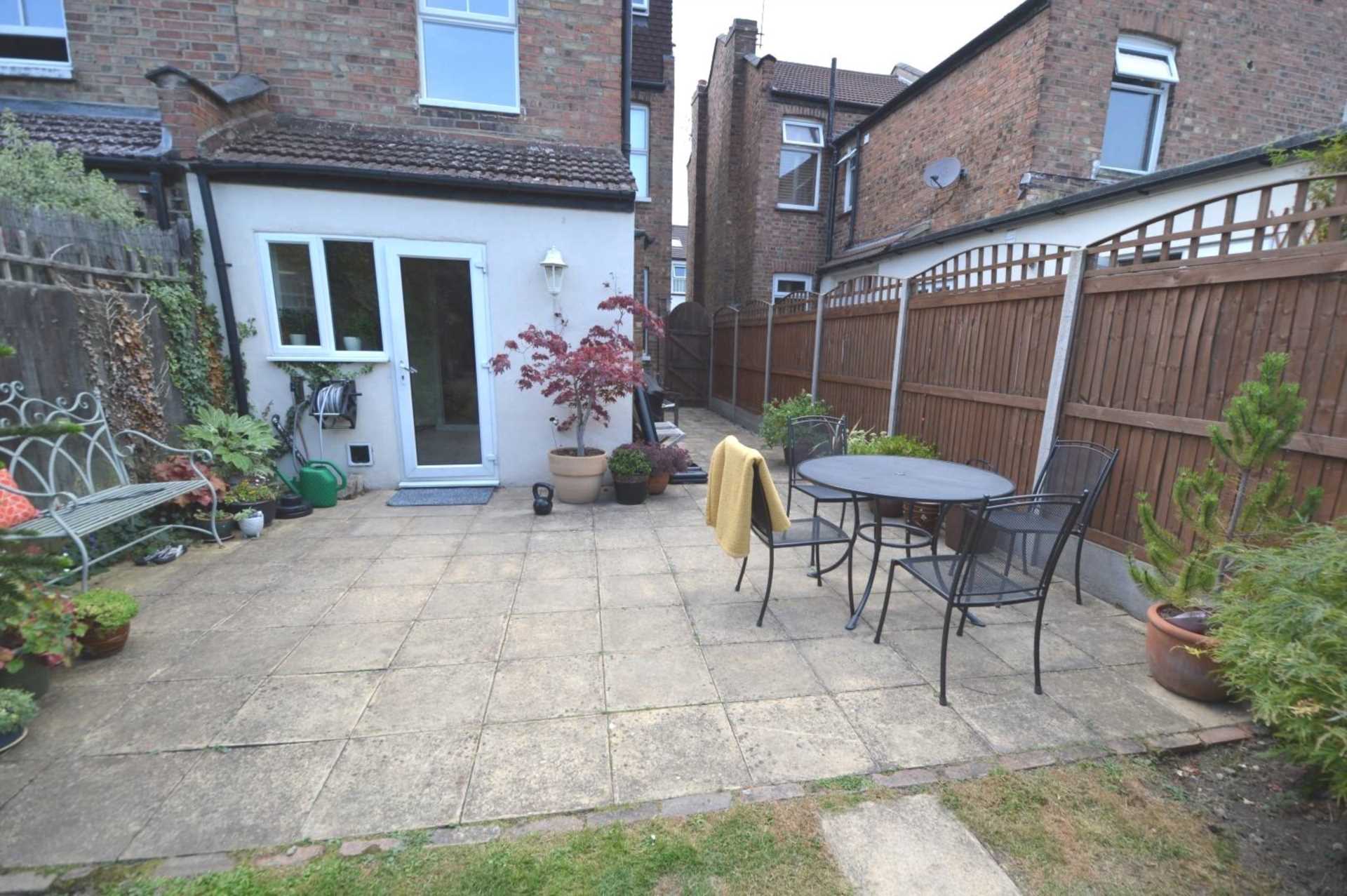 Fotheringham Road, Enfield, Image 15