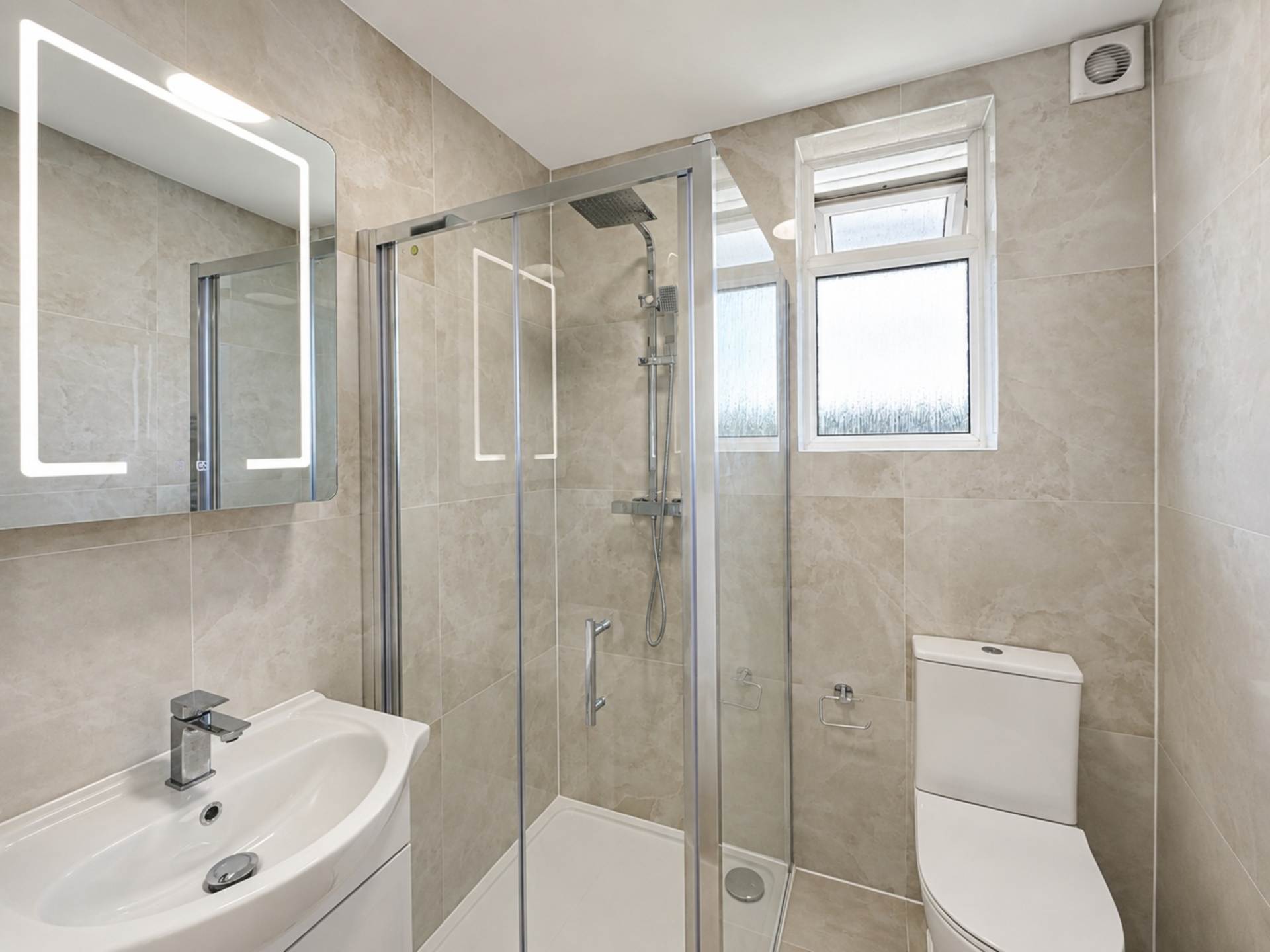 Woodhouse Road, North Finchley, London N12, Image 8