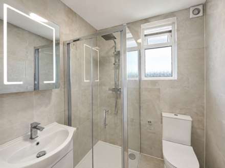 Woodhouse Road, North Finchley, London N12, Image 8