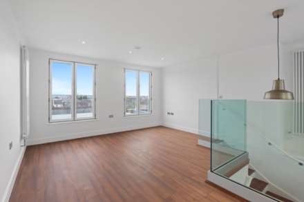 Rye Road, Hoddesdon EN11, Image 3