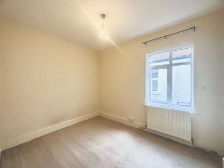 Woodhouse Road, North Finchley, London N12, Image 6