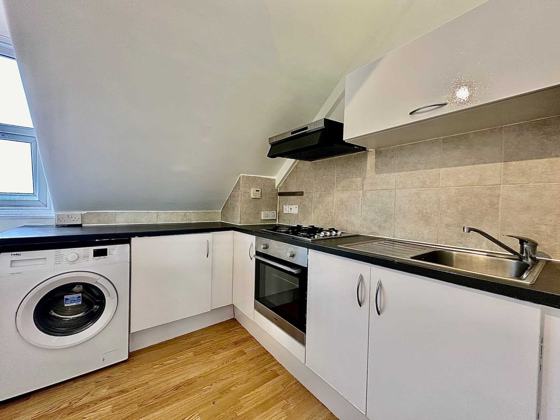Bounds Green Road, Wood Green, London N22, Image 5