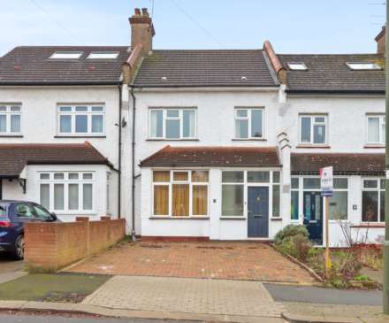 Horsham Avenue, London