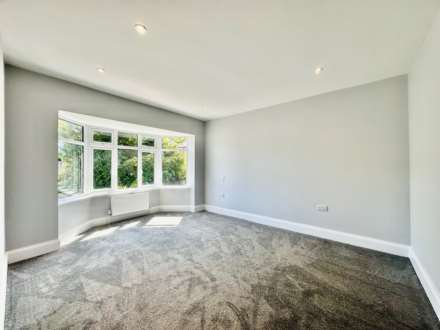 Thurlestone Avenue, London, Image 13