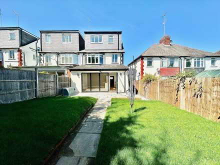 Thurlestone Avenue, London, Image 19