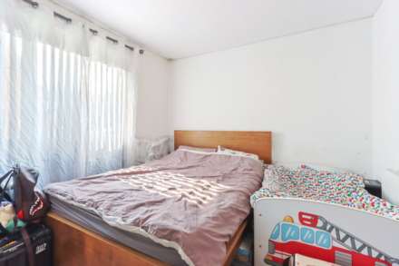 Poplar Grove, London, Image 3