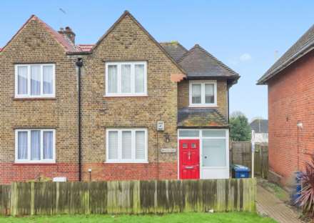 3 Bedroom End Terrace, Woodhouse Road, London
