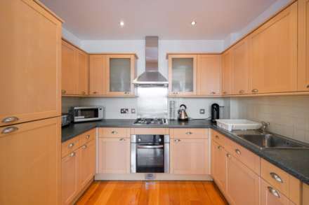 Shepherdess Walk, Islington, Image 19