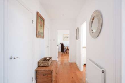 Shepherdess Walk, Islington, Image 8