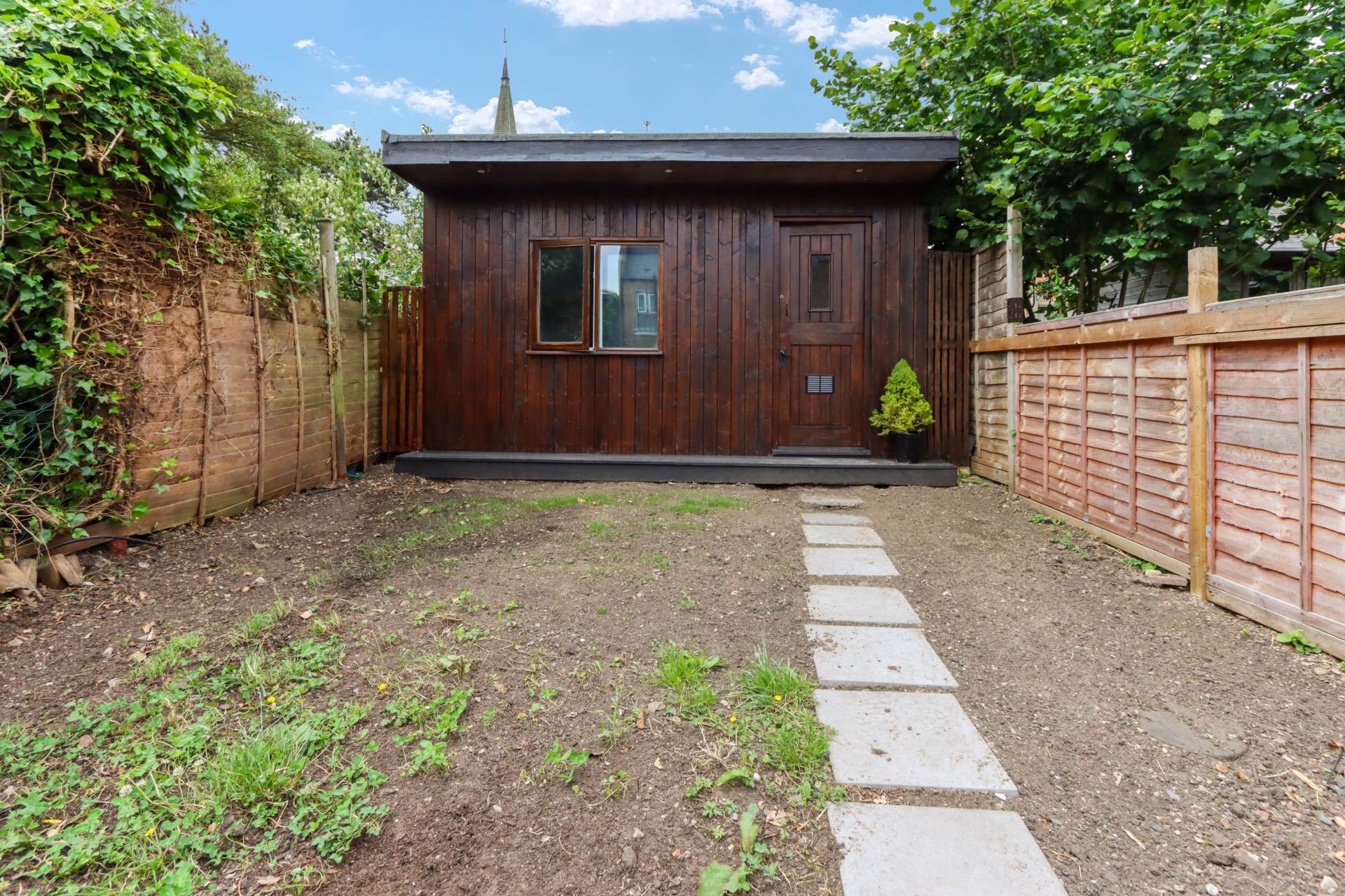 Parkhurst Road, London, Image 16