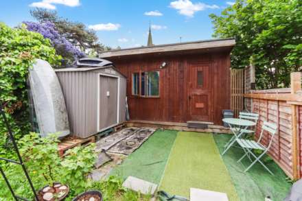 Parkhurst Road, London, Image 11