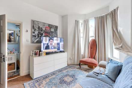 Parkhurst Road, London, Image 2