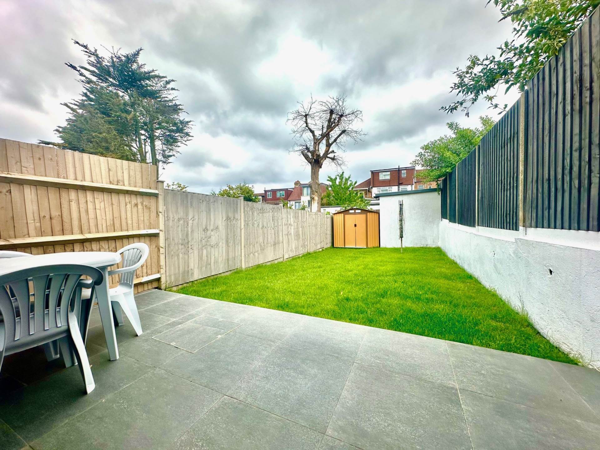 Lewes Road, North Finchley, London N12, Image 18