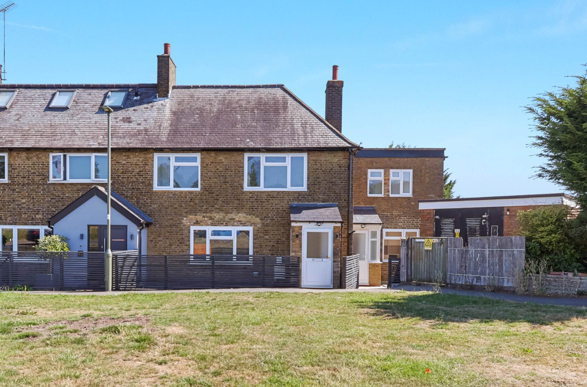 Crescent Way, London, Image 1