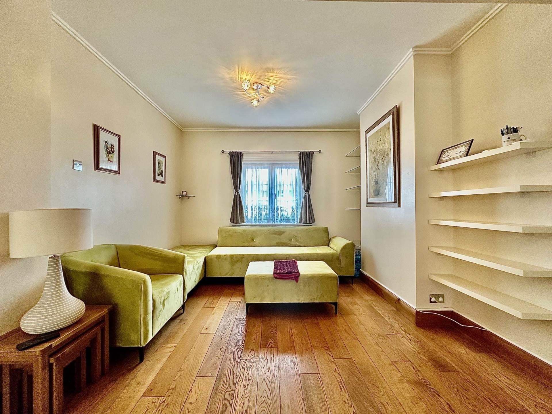 High Street, Southgate, London N14, Image 2