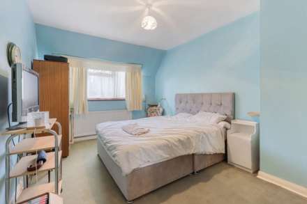 Ingleway, London, Image 6