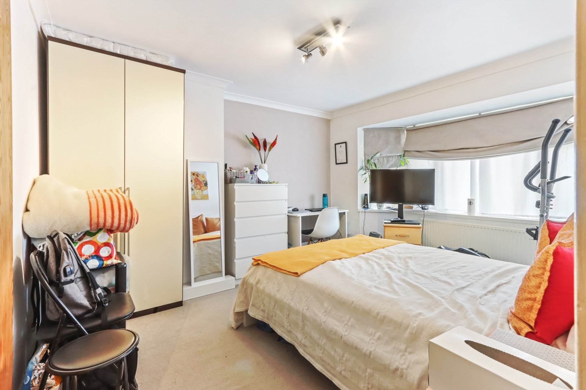 Brunswick Park Road, London, Image 2