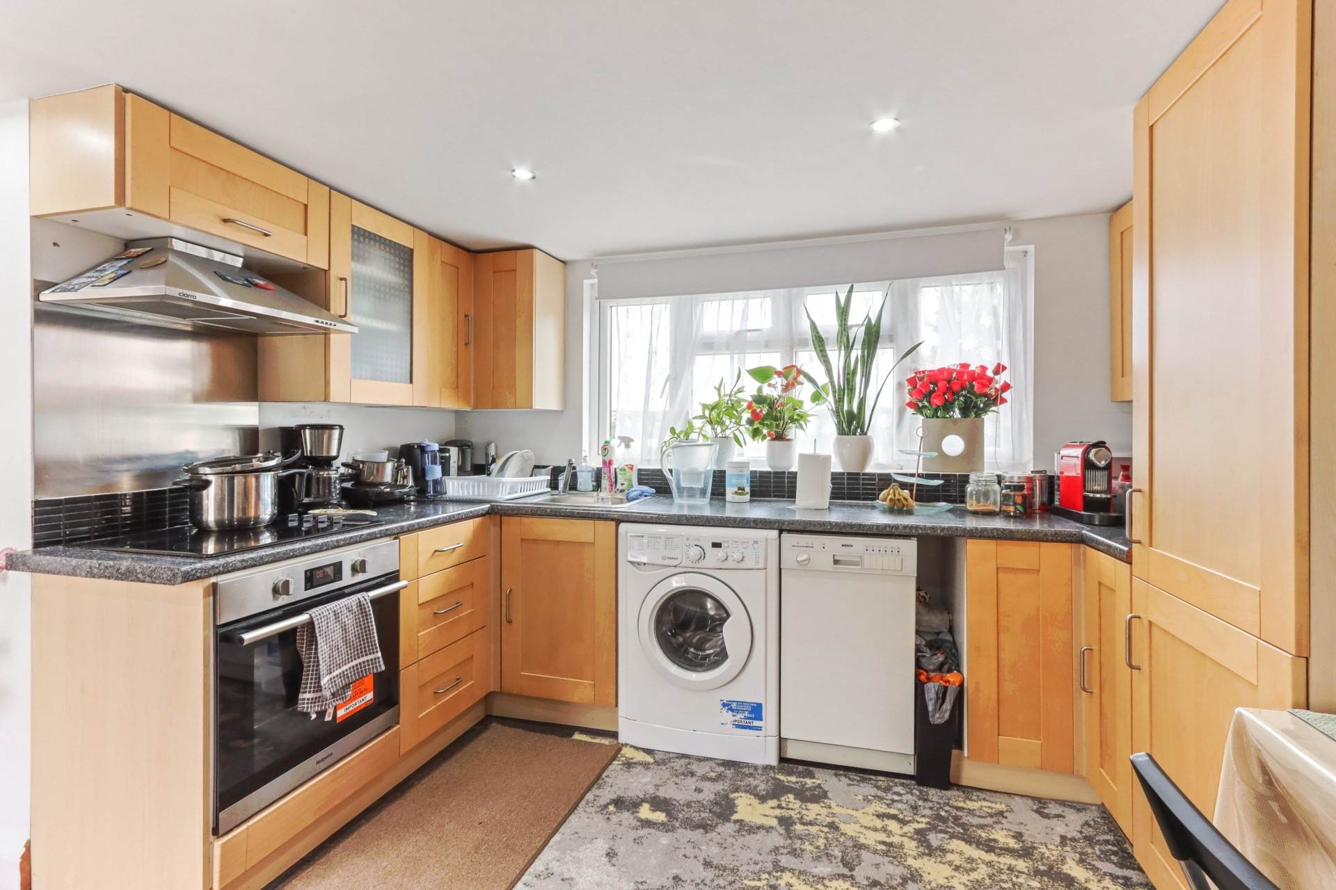Brunswick Park Road, London, Image 4