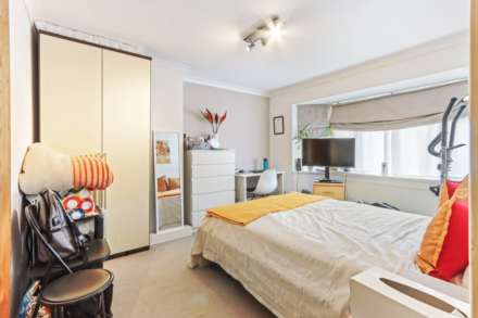 Brunswick Park Road, London, Image 2