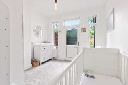 Hale Lane, London, Image 6
