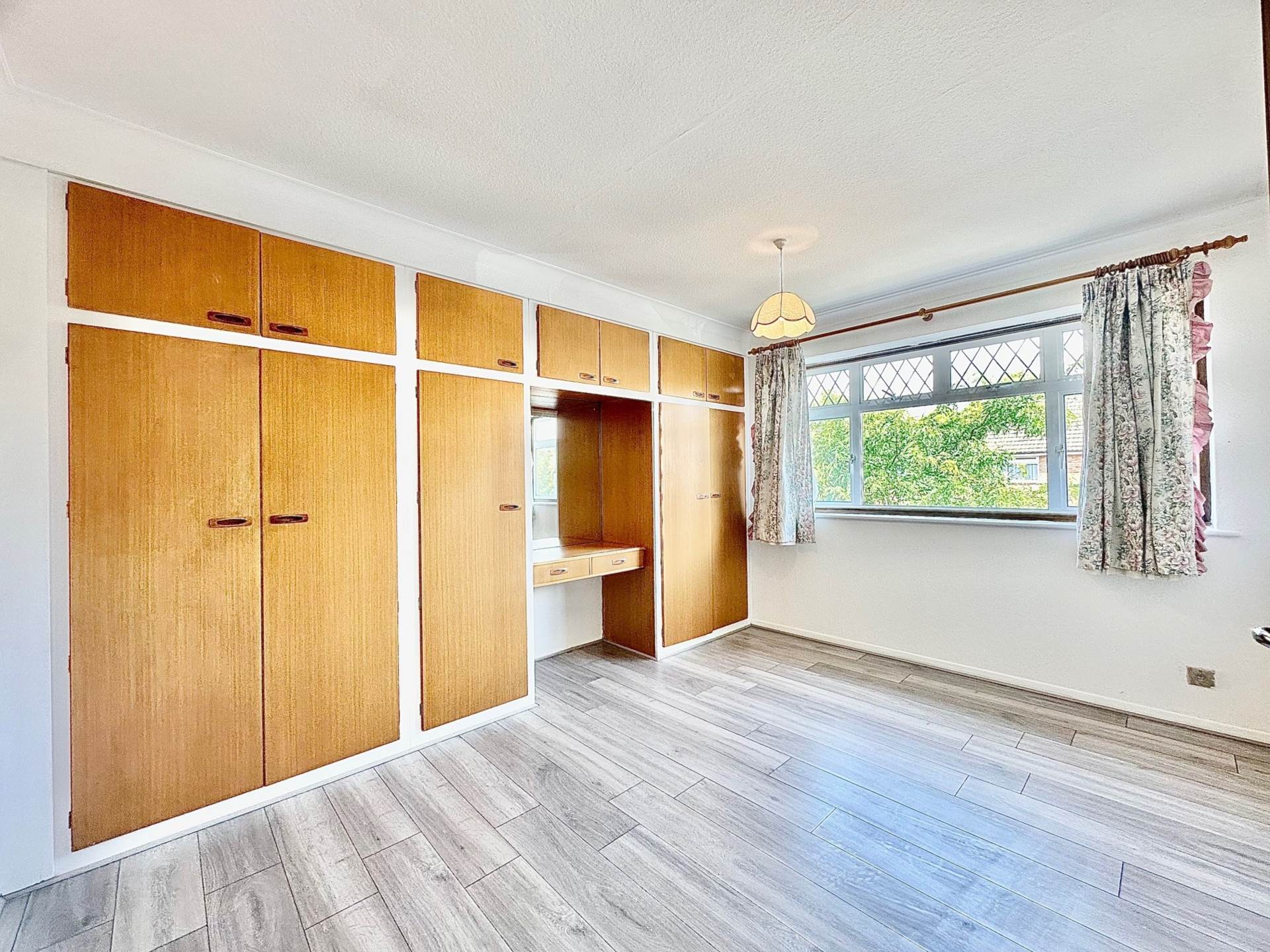 Lilliput Avenue, Northolt UB5, Image 12